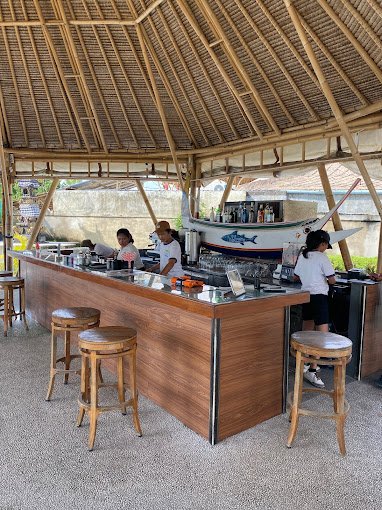 Where To Party In Nusa Penida