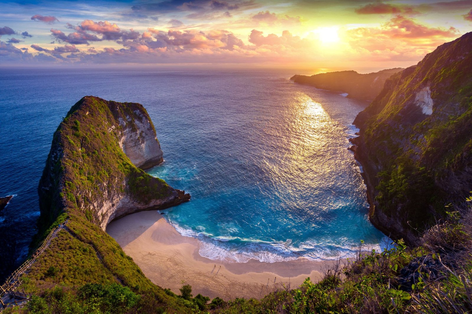 kelingking beach