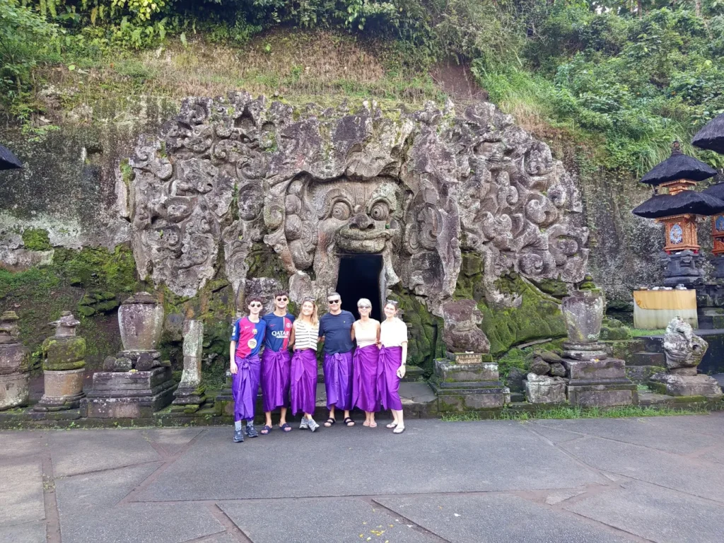 goa gajah elephant cave temple